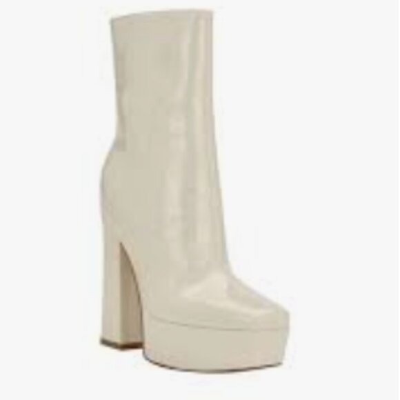 Nwot GUESS Women White Square Toe Block Heel Zip-up Platform Bootie --7M- 600 - Picture 1 of 6